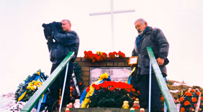 На усіх заходах, присвячених героям Крут, Ігор Ткаченко неодмінно був зі світлиною Григорія Піпського